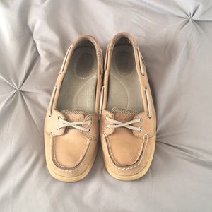 sperry top-sider shoes!